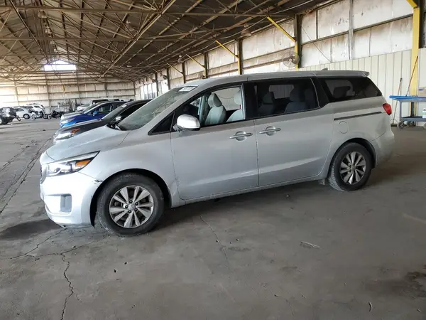 KNDMA5C10H6272895 2017 KIA SEDONA - Image 1