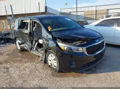 KNDMA5C10H6278681 2017 KIA SEDONA