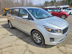 KNDMA5C10H6284061 2017 KIA SEDONA