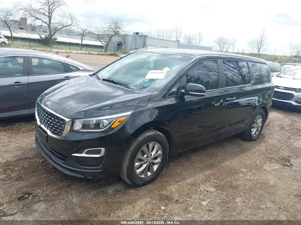 KNDMA5C10K6508453 2019 KIA SEDONA - Image 2