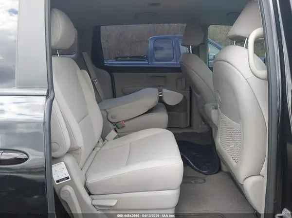 KNDMA5C10K6508453 2019 KIA SEDONA - Image 8