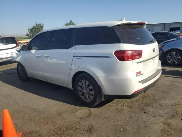 KNDMA5C10L6586605 2020 KIA SEDONA - Image 2