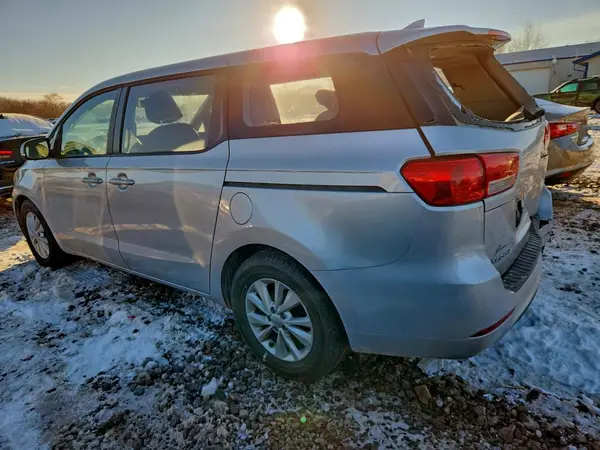 KNDMA5C11G6102494 2016 KIA SEDONA - Image 2