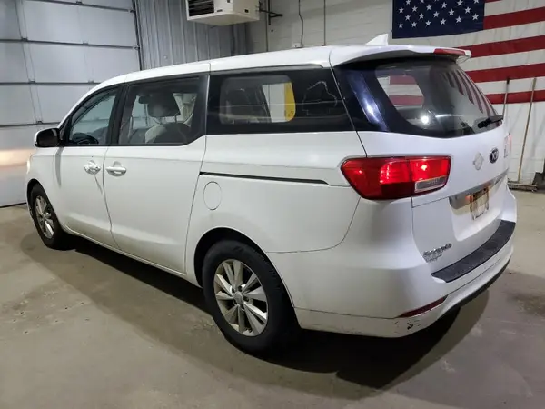 KNDMA5C11G6149752 2016 KIA SEDONA - Image 2