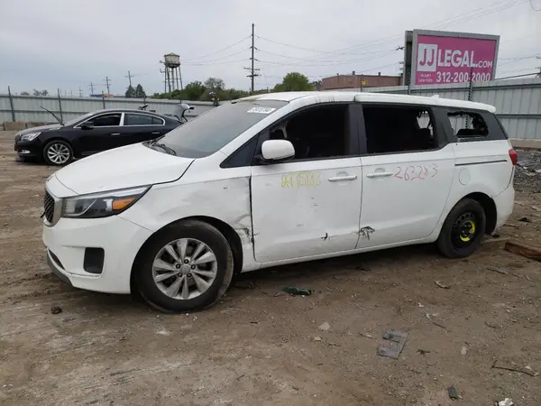 KNDMA5C11H6263283 2017 KIA SEDONA - Image 1