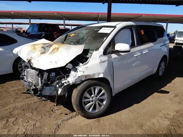 KNDMA5C11H6265499 2017 KIA SEDONA - Image 2