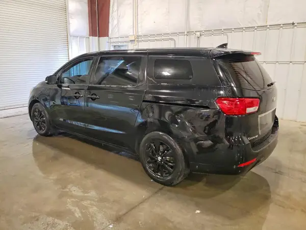 KNDMA5C11J6380707 2018 KIA SEDONA - Image 2