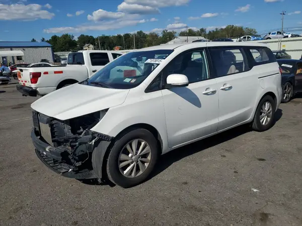 KNDMA5C11J6387026 2018 KIA SEDONA - Image 1