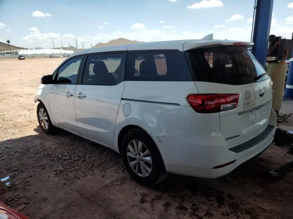 KNDMA5C11J6398656 2018 KIA SEDONA - Image 2
