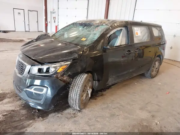 KNDMA5C11K6532647 2019 KIA SEDONA - Image 2