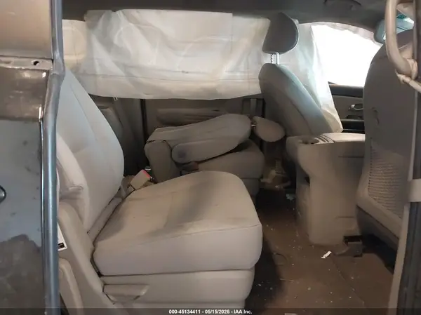 KNDMA5C11K6532647 2019 KIA SEDONA - Image 8