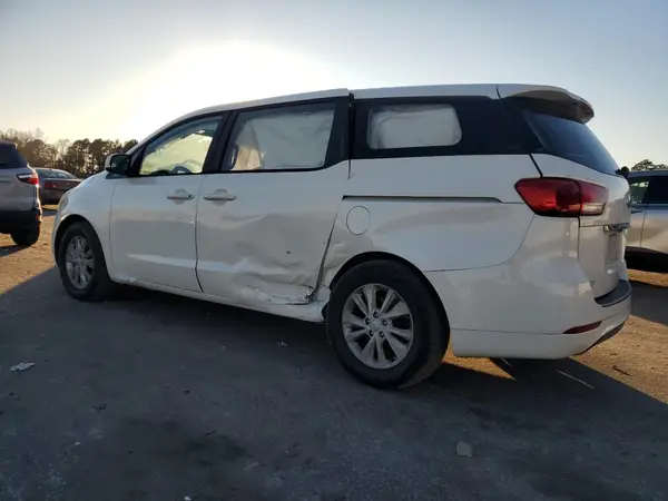 KNDMA5C12G6112094 2016 KIA SEDONA - Image 2