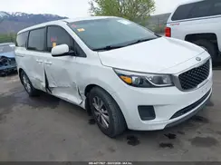 KNDMA5C12G6123886 2016 KIA SEDONA