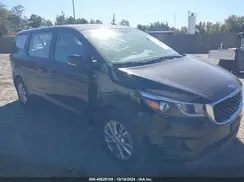 KNDMA5C12H6255855 2017 KIA SEDONA