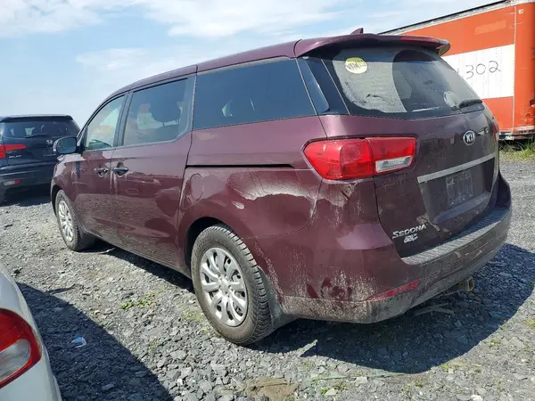 KNDMA5C12H6270730 2017 KIA SEDONA - Image 2