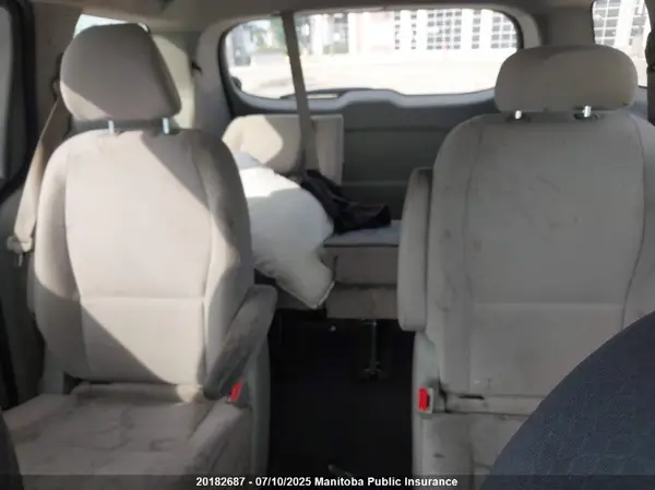 KNDMA5C12J6434385 2018 KIA SEDONA - Image 8