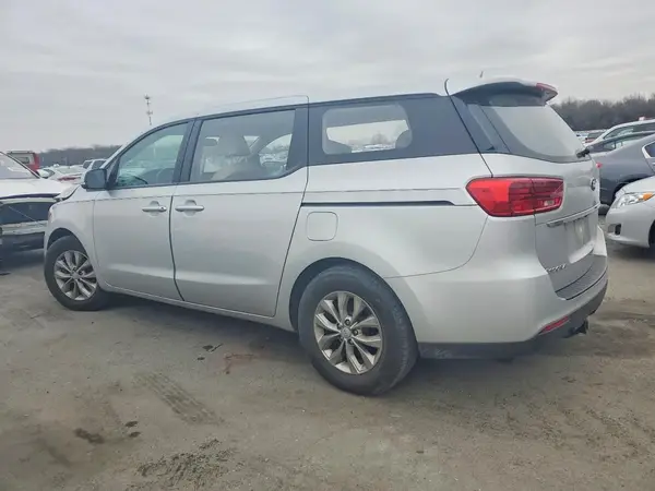 KNDMA5C12K6538456 2019 KIA SEDONA - Image 2