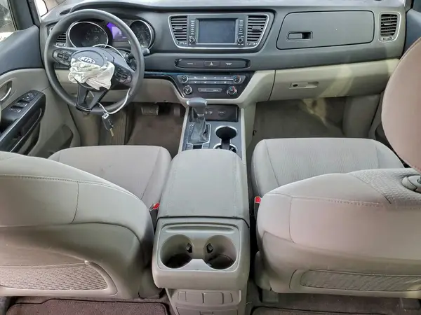 KNDMA5C12L6643080 2020 KIA SEDONA - Image 8