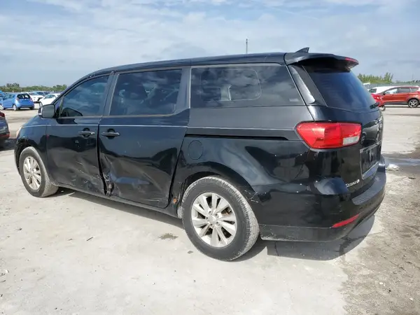 KNDMA5C13G6186138 2016 KIA SEDONA - Image 2