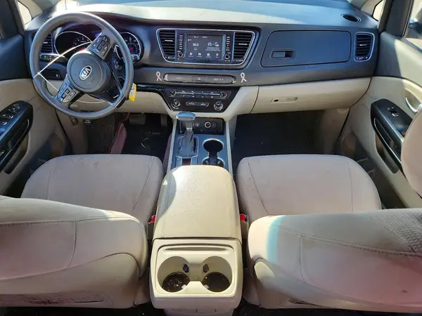 KNDMA5C13K6515493 2019 KIA SEDONA - Image 8