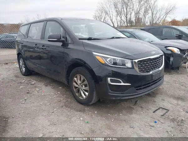 KNDMA5C13L6586582 2020 KIA SEDONA - Image 1