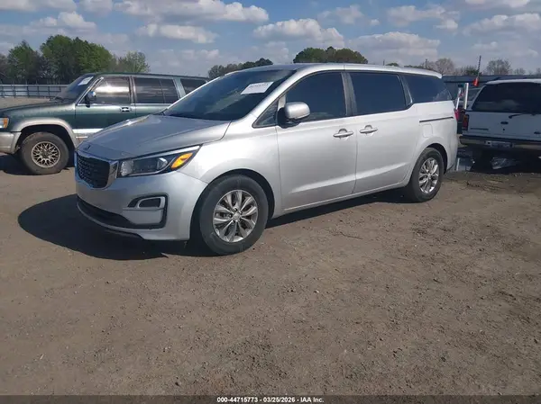 KNDMA5C13L6592379 2020 KIA SEDONA - Image 2