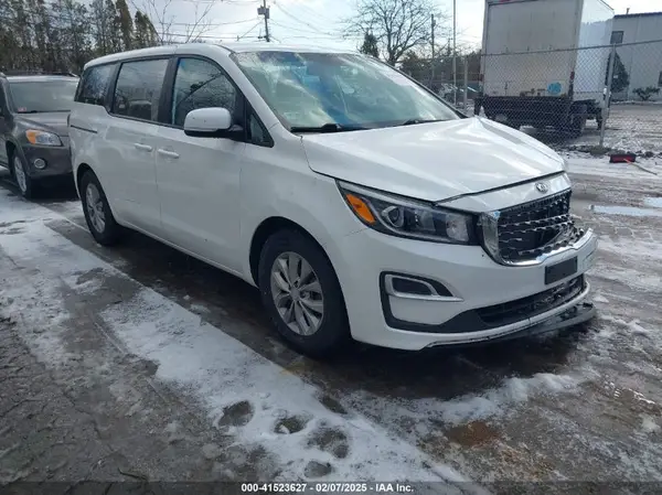 KNDMA5C13L6592401 2020 KIA SEDONA - Image 1