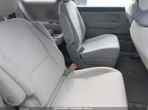 KNDMA5C13L6592401 2020 KIA SEDONA - Image 8