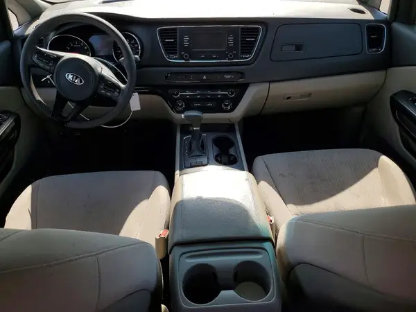 KNDMA5C14J6380202 2018 KIA SEDONA - Image 8