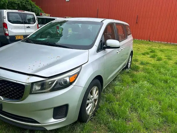 KNDMA5C15G6104796 2016 KIA SEDONA - Image 2
