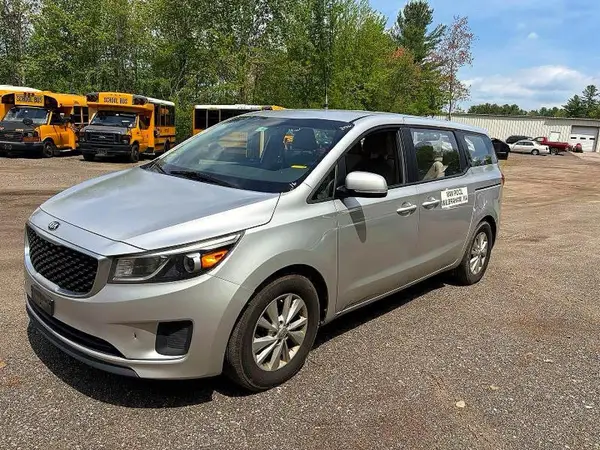 KNDMA5C15G6120531 2016 KIA SEDONA - Image 2