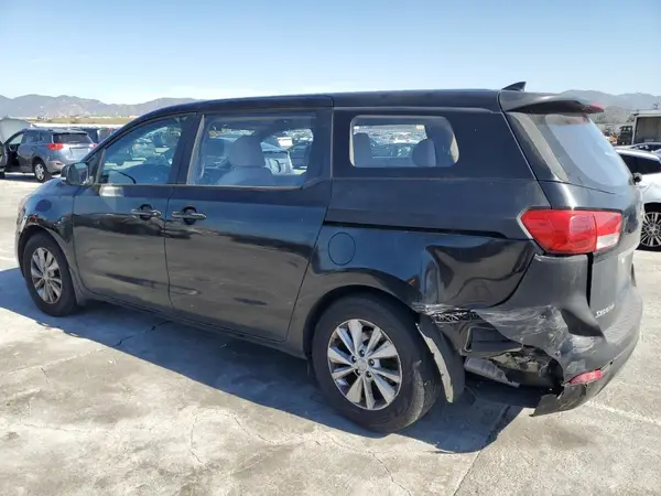 KNDMA5C15G6120822 2016 KIA SEDONA - Image 2