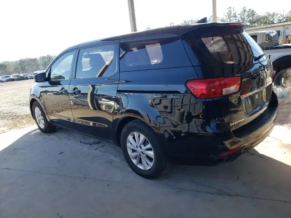 KNDMA5C15G6126667 2016 KIA SEDONA - Image 2