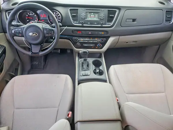 KNDMA5C15G6126670 2016 KIA SEDONA - Image 8