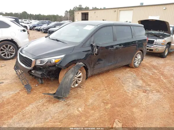 KNDMA5C15H6289191 2017 KIA SEDONA - Image 2