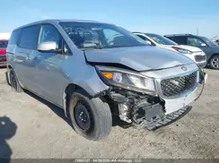 KNDMA5C15H6327812 2017 KIA SEDONA