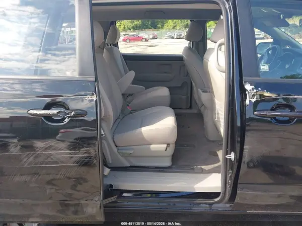 KNDMA5C15K6516497 2019 KIA SEDONA - Image 8