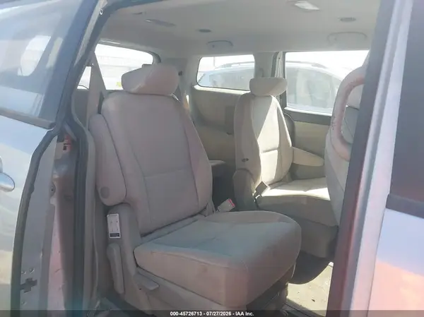 KNDMA5C15K6539665 2019 KIA SEDONA - Image 8