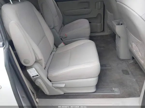 KNDMA5C15L6625785 2020 KIA SEDONA - Image 8