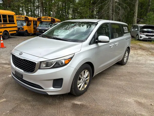 KNDMA5C16G6114169 2016 KIA SEDONA - Image 2