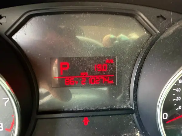 KNDMA5C16G6114169 2016 KIA SEDONA - Image 8