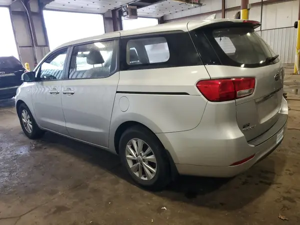 KNDMA5C16G6144546 2016 KIA SEDONA - Image 2