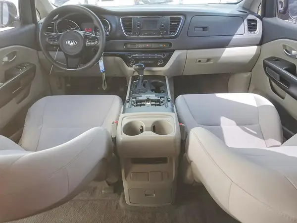 KNDMA5C16G6172315 2016 KIA SEDONA - Image 8