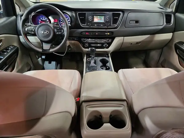 KNDMA5C16G6207838 2016 KIA SEDONA - Image 8