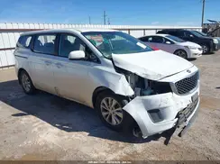KNDMA5C16H6272576 2017 KIA SEDONA