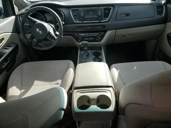 KNDMA5C16H6272898 2017 KIA SEDONA - Image 8