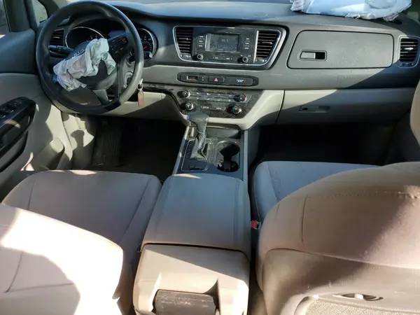 KNDMA5C16H6279561 2017 KIA SEDONA - Image 8