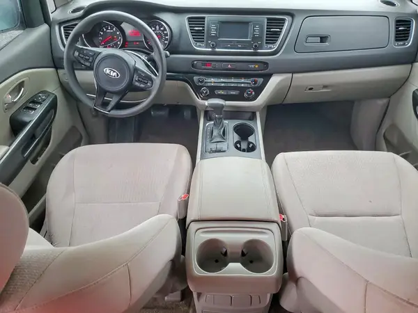 KNDMA5C16J6378032 2018 KIA SEDONA - Image 8