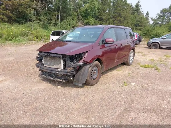 KNDMA5C16K6456486 2019 KIA SEDONA - Image 2