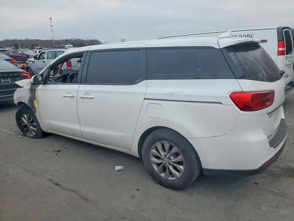 KNDMA5C16K6560508 2019 KIA SEDONA - Image 2